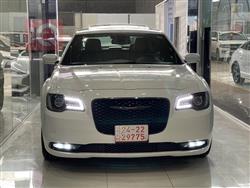 كرايسلر 300